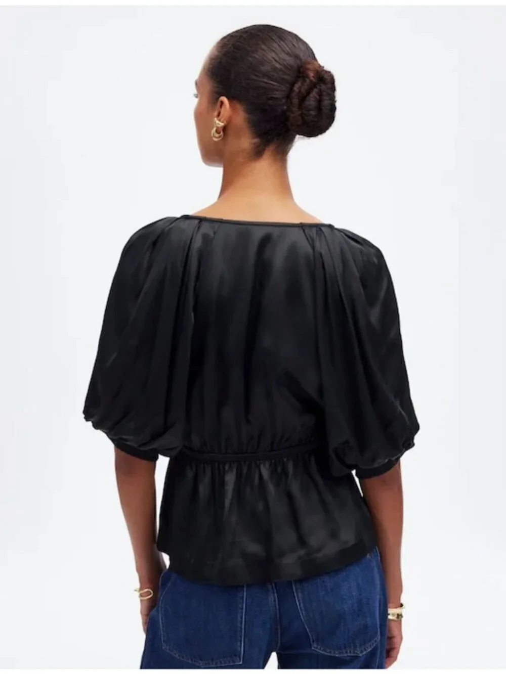 Madewell Black Shirred Puff-Sleeve Top in Satin - Size: Medium